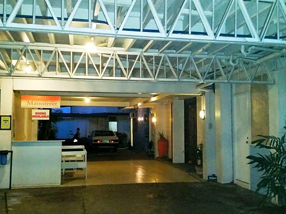 Mainstreet Pension House 6/30