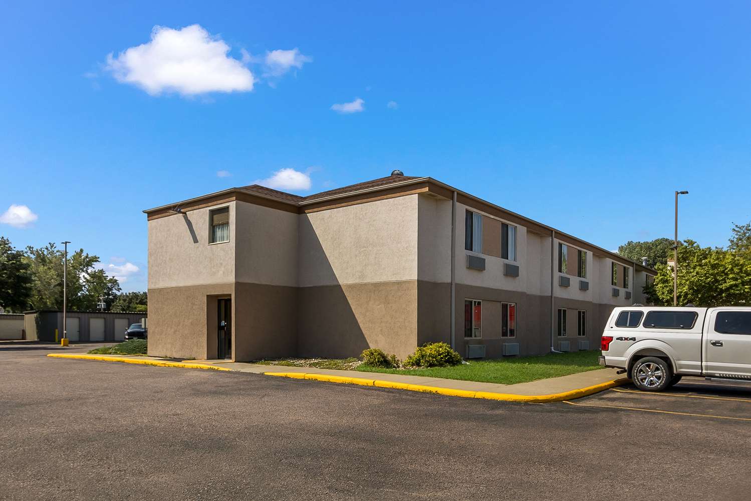 Sleep Inn Sioux Falls Airport, SD 18/22