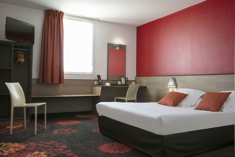 ROOM, DOUBLE BED