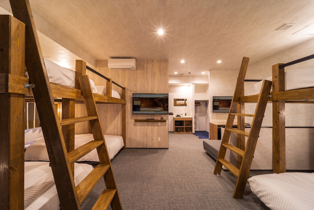 Wellstay Namba 30/50