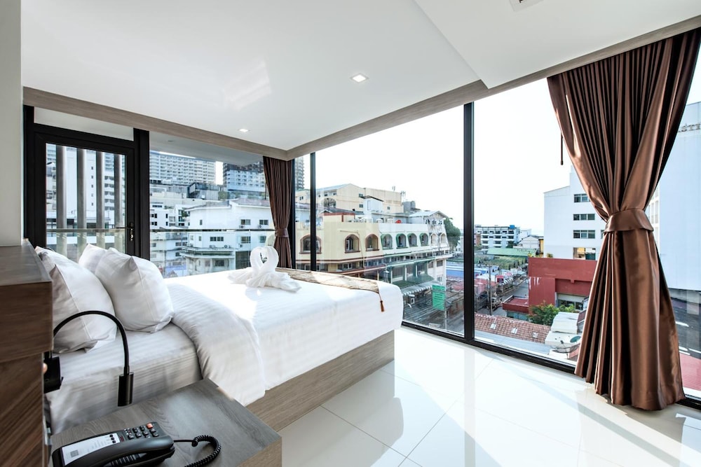 Blackwoods Hotel Pattaya 45/69