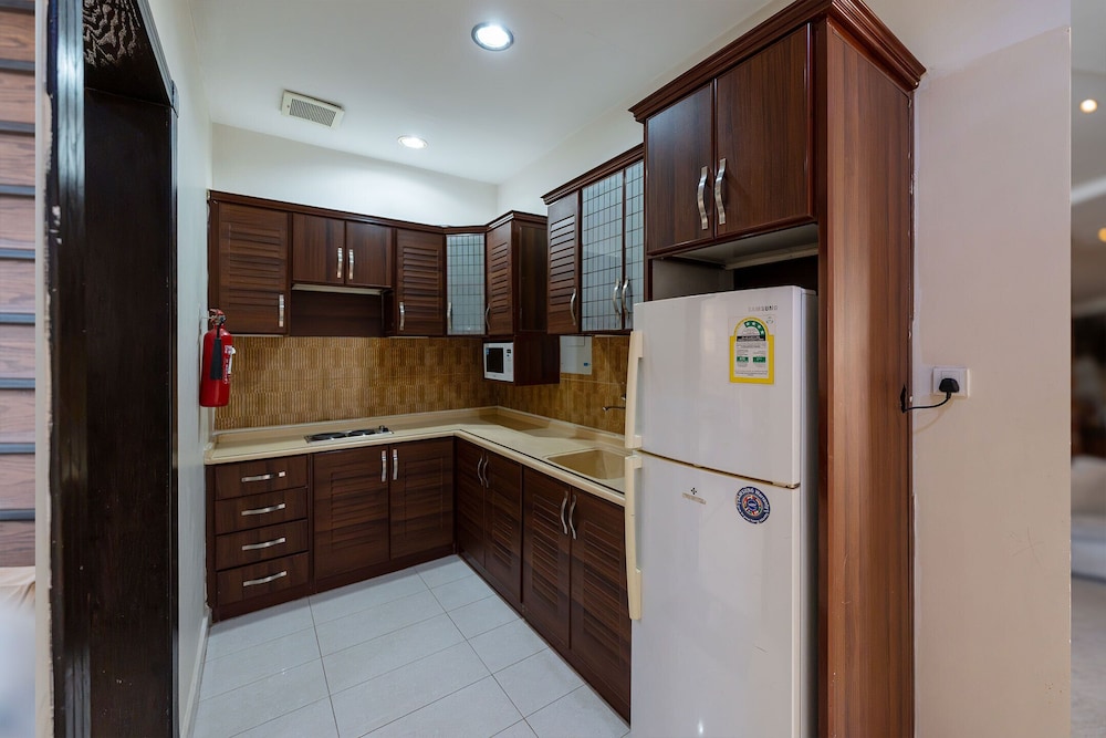 ريست نايت للأجنحة الفندقية النفل(Rest Night Serviced Apartments - AL Nafal) 11/72