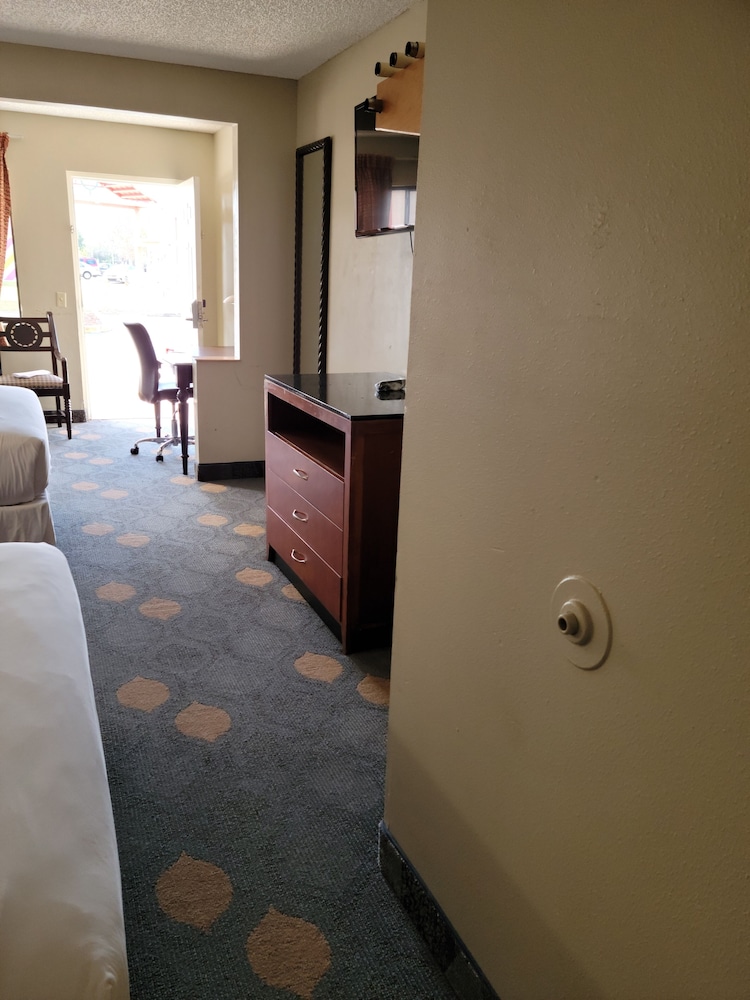 Stayable Suites Kissimmee West 17/29