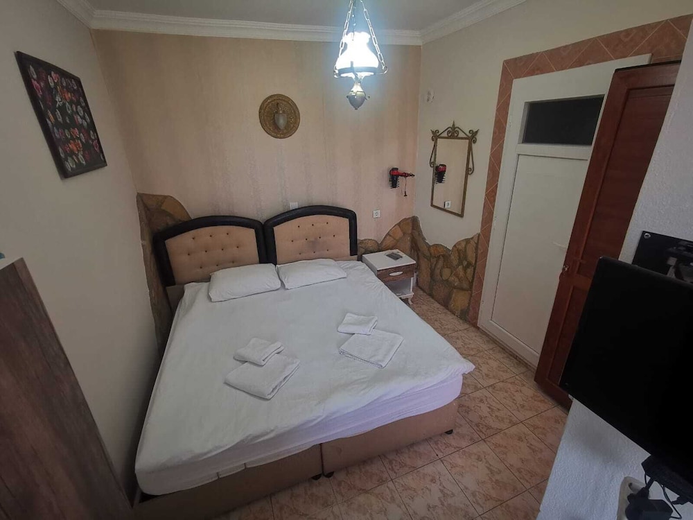 Anz Guesthouse 4/50