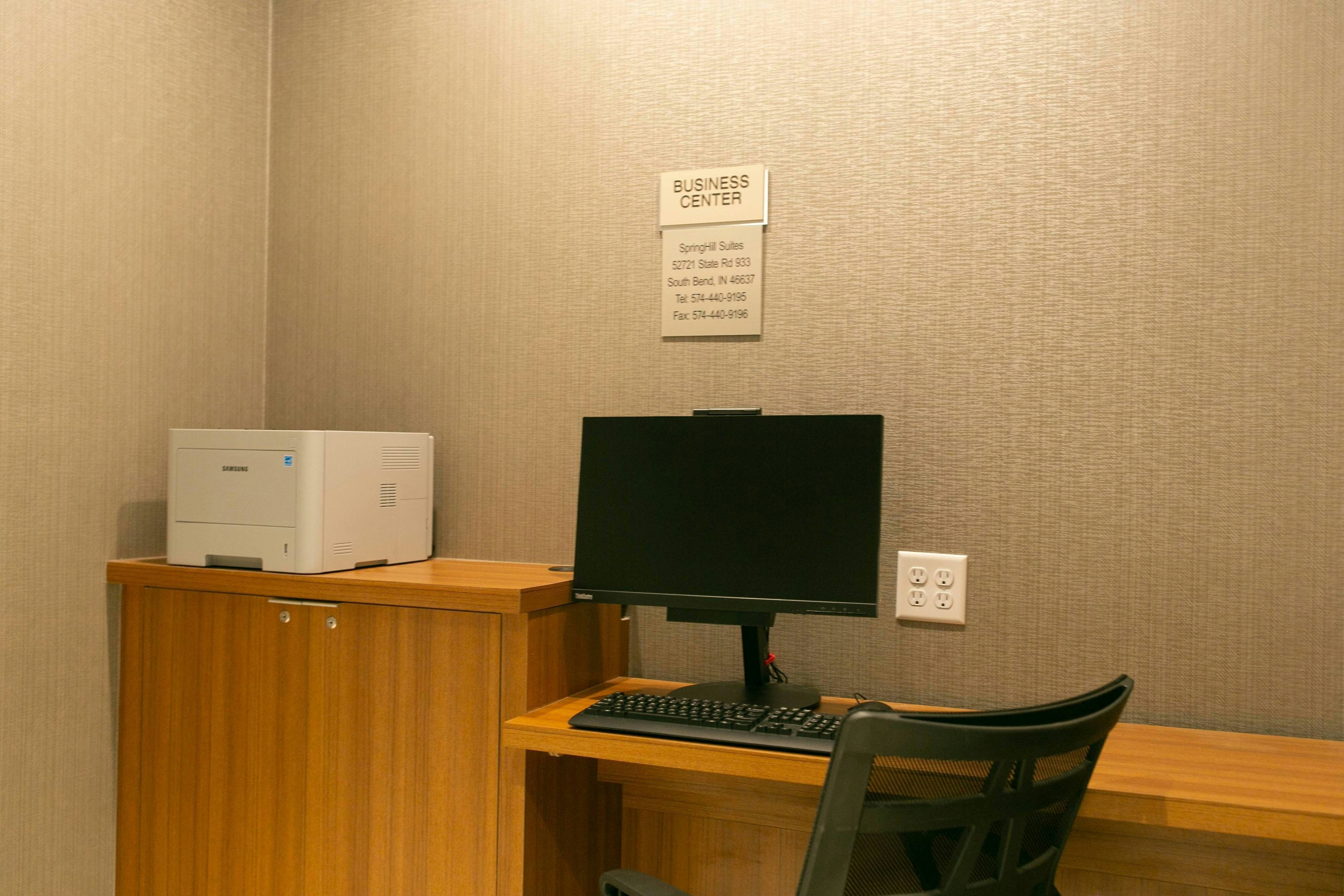 SpringHill Suites by Marriott South Bend Notre Dame Area 33/36
