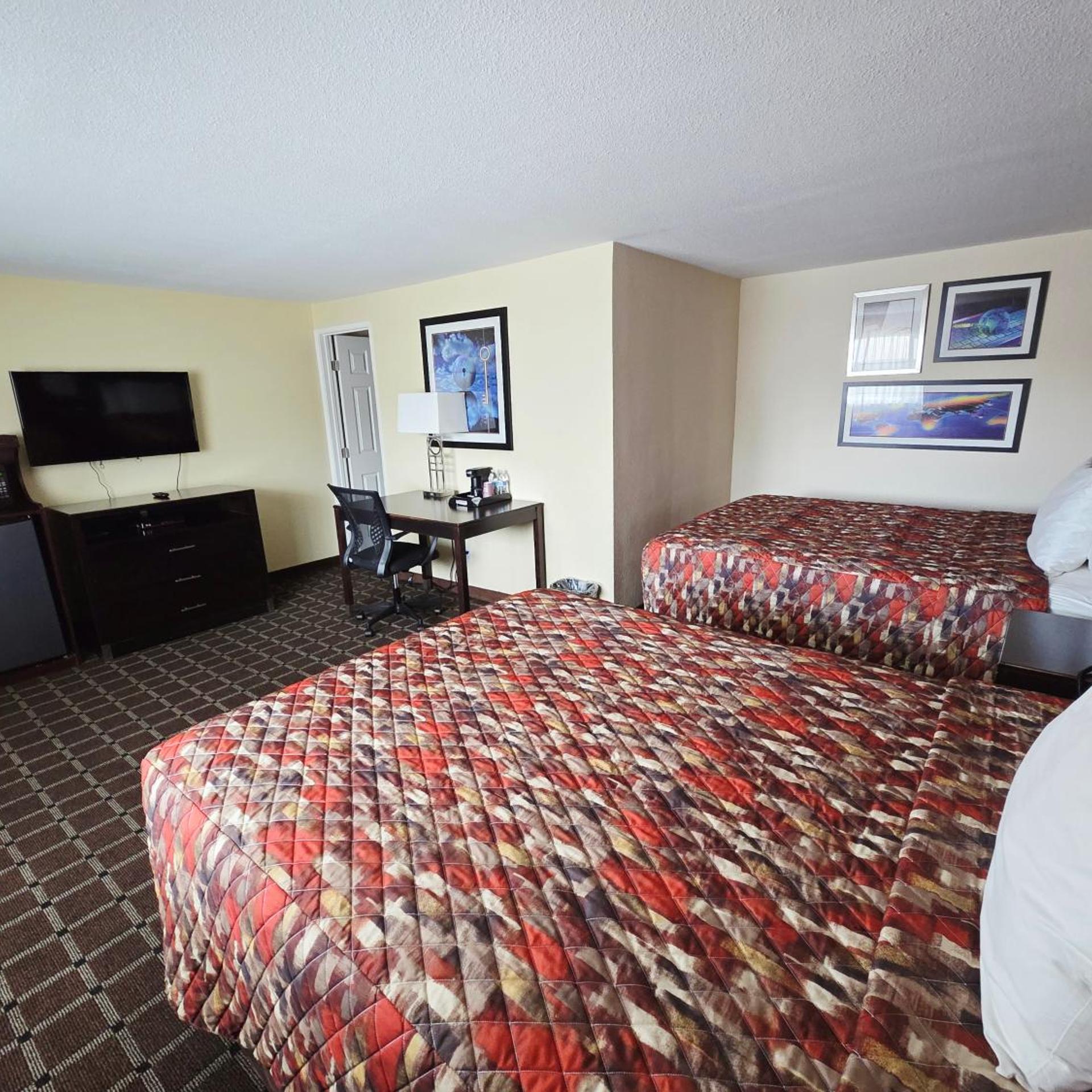 Oregon Trail Inn and Suites 21/50