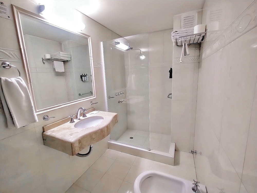 Condor Suites Apart Hotel 47/50