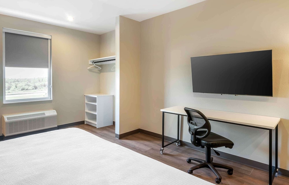 Extended Stay America Premier Suites - Fort Myers - Airport 24/39