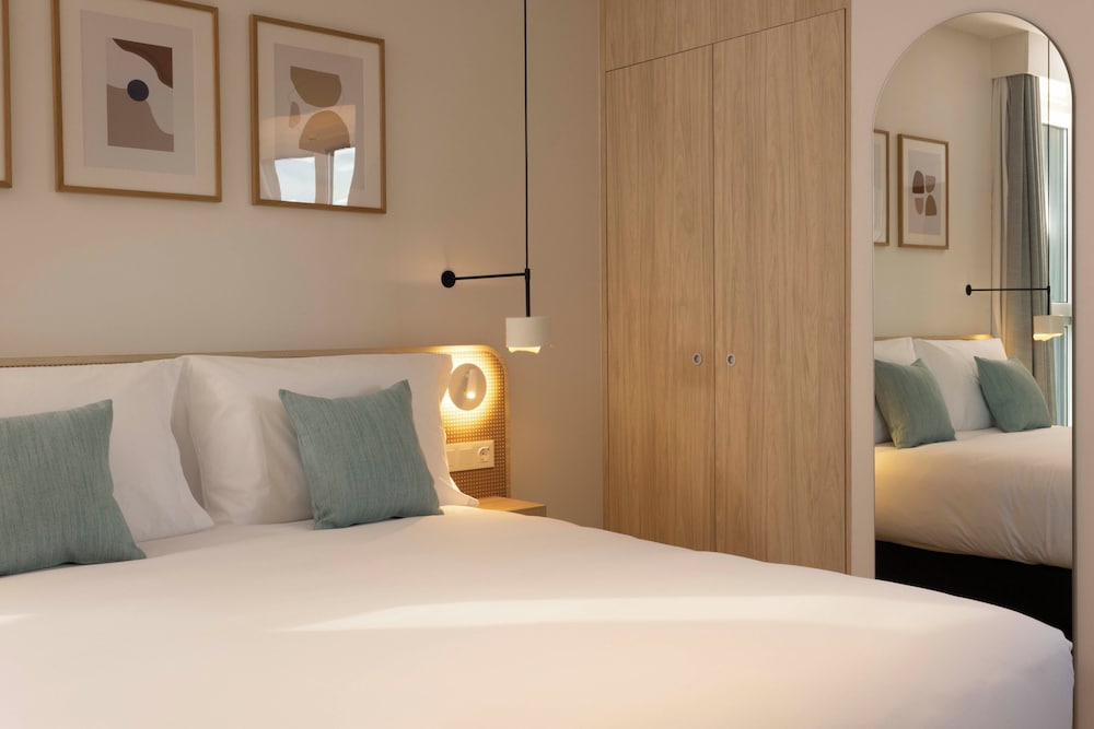 Staybridge Suites & Apartments Malaga by IHG 31/68