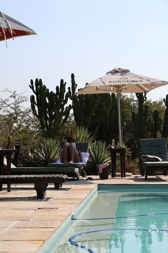 Ndhula Luxury Tented Lodge 28/48