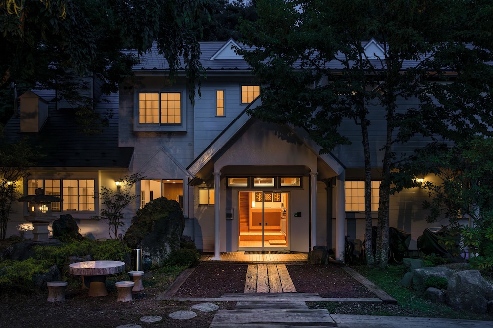Fujiyama Inn Conifer 3/50
