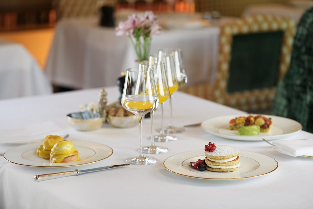 Santo Mauro, a Luxury Collection Hotel, Madrid 63/81