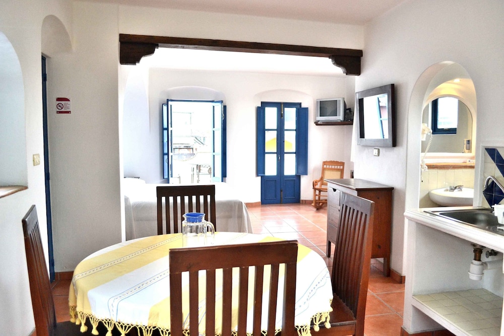 Posada del Cafeto 42/66