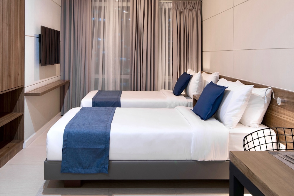 The Sphere Serviced Residences 15/50