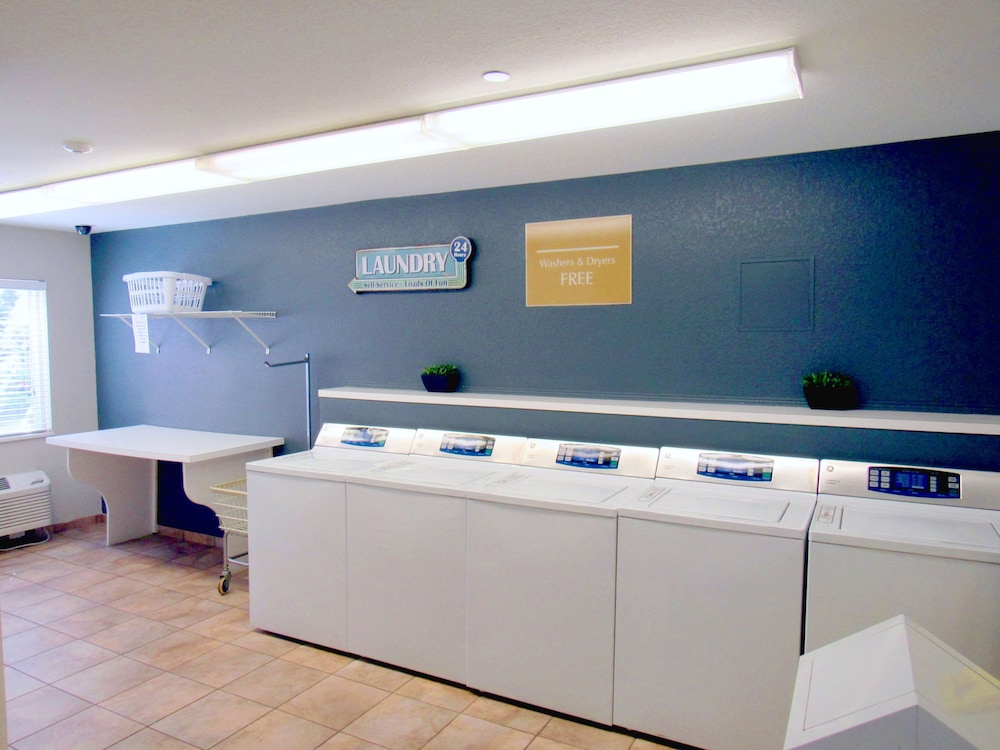 Sonesta Simply Suites Columbus Airport Gahanna 14/32