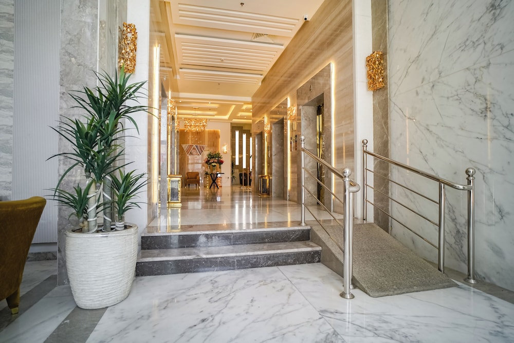 فندق إعمار ليجند(Emaar Legend Hotel) 15/23