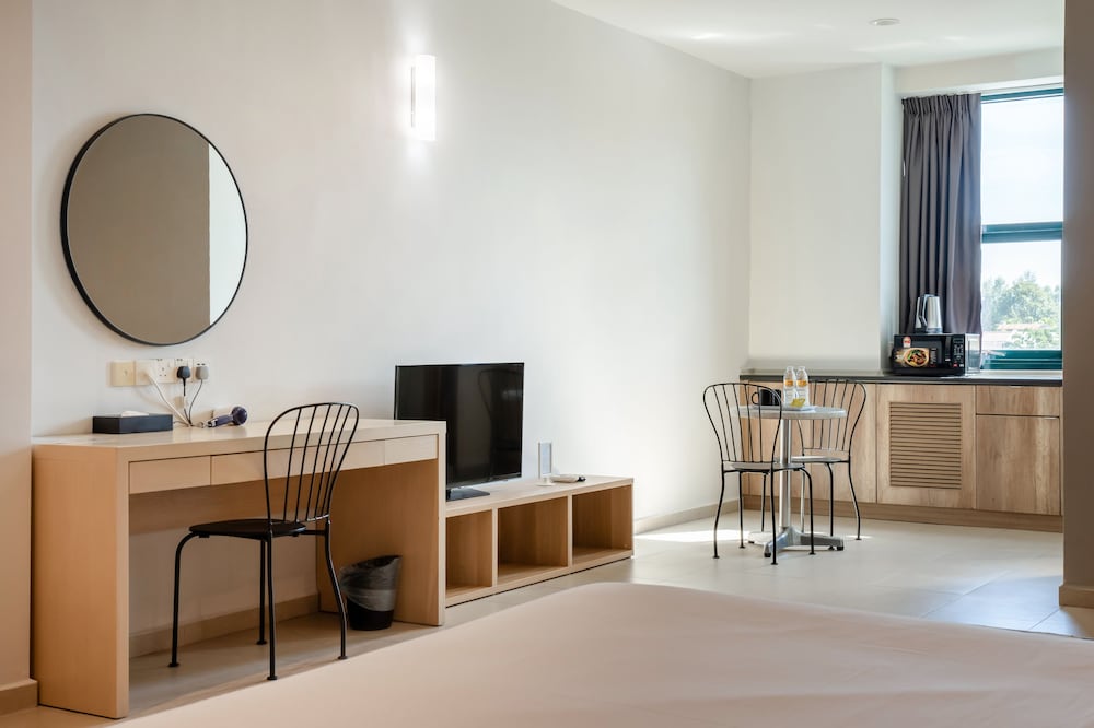 Golden View Serviced Apartment 48/67