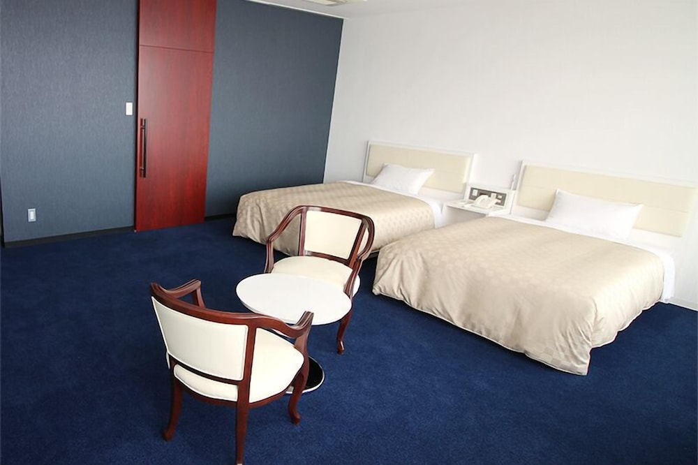 Lakeside Hot-Spring Hotel Kunibiki 9/34