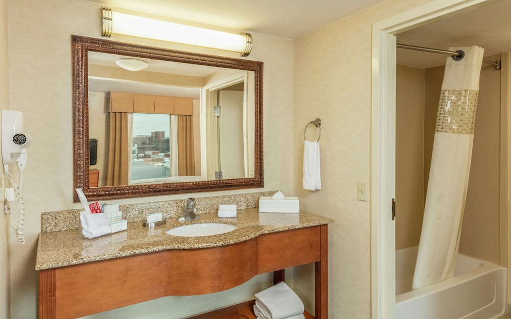 Hampton Inn by Hilton Queretaro Tecnologico 17/46