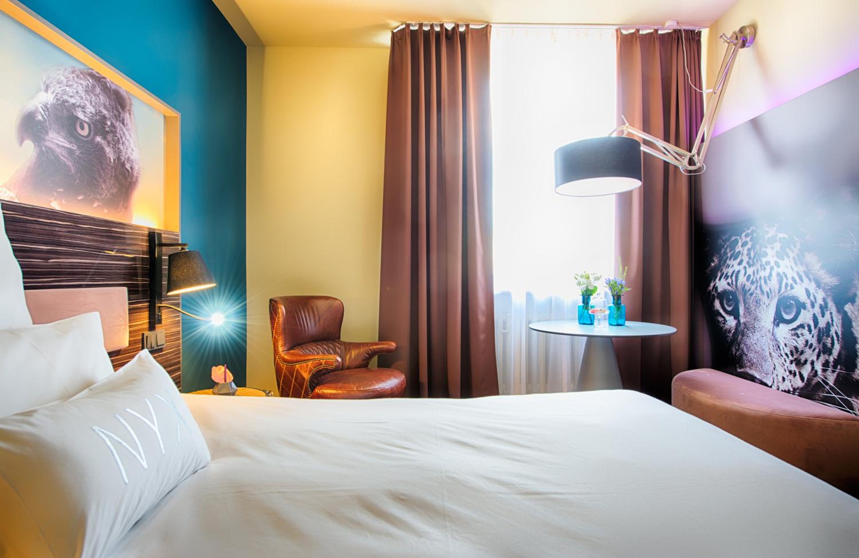Economy, Single Bed