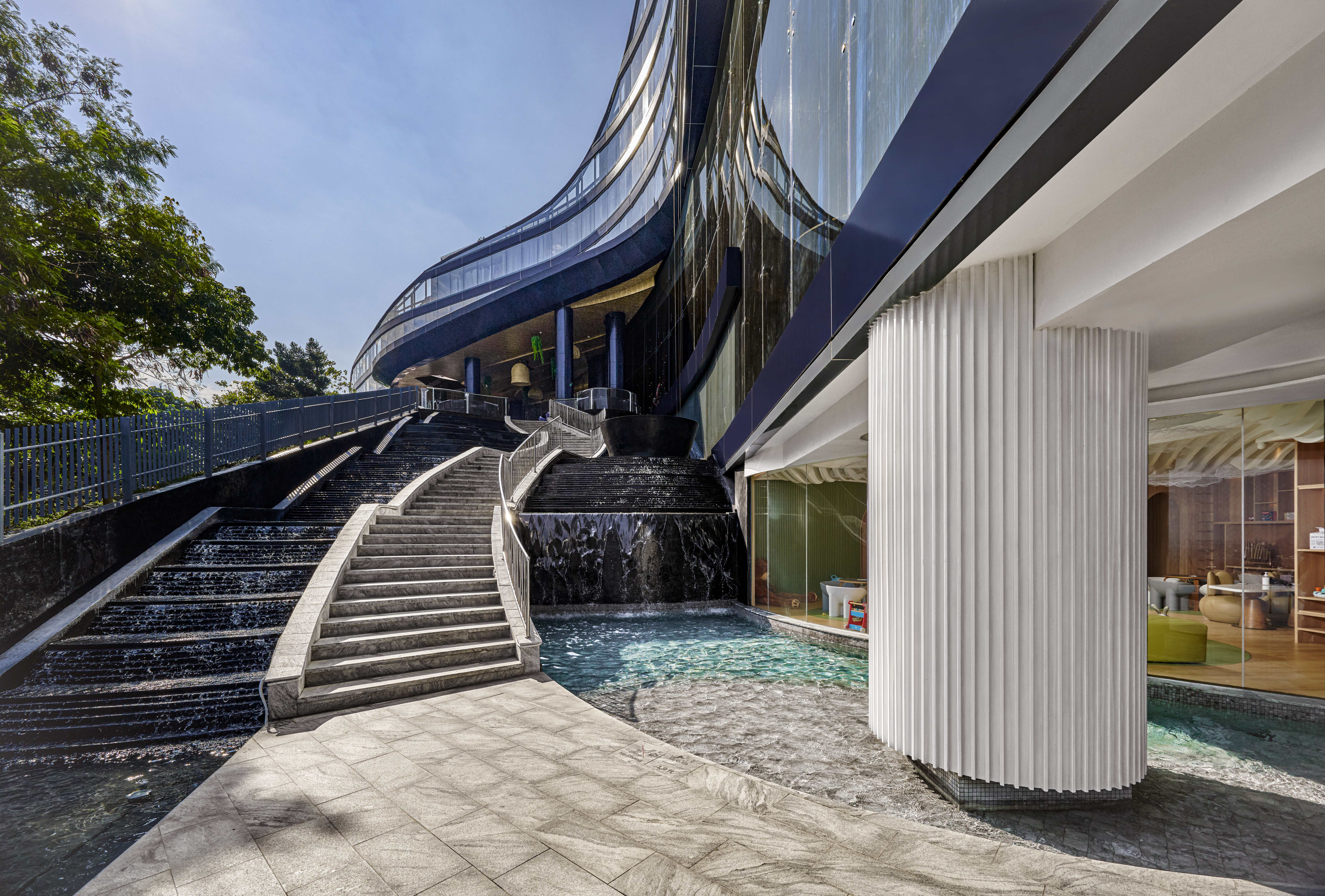 Hotel Indigo Bandung Dago Pakar 45/50