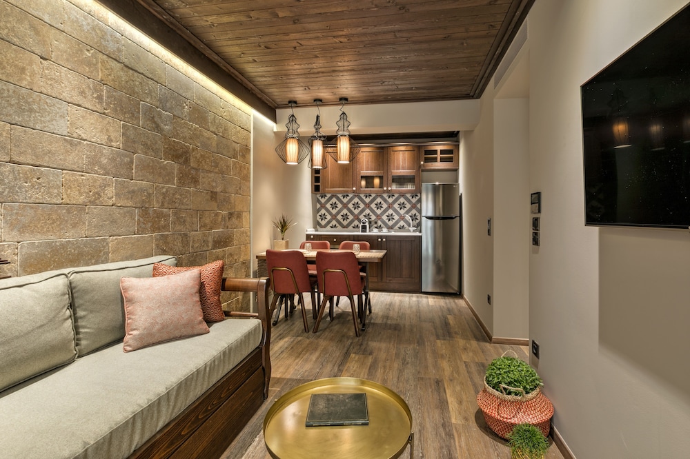 Estia Boutique Apartments 16/50