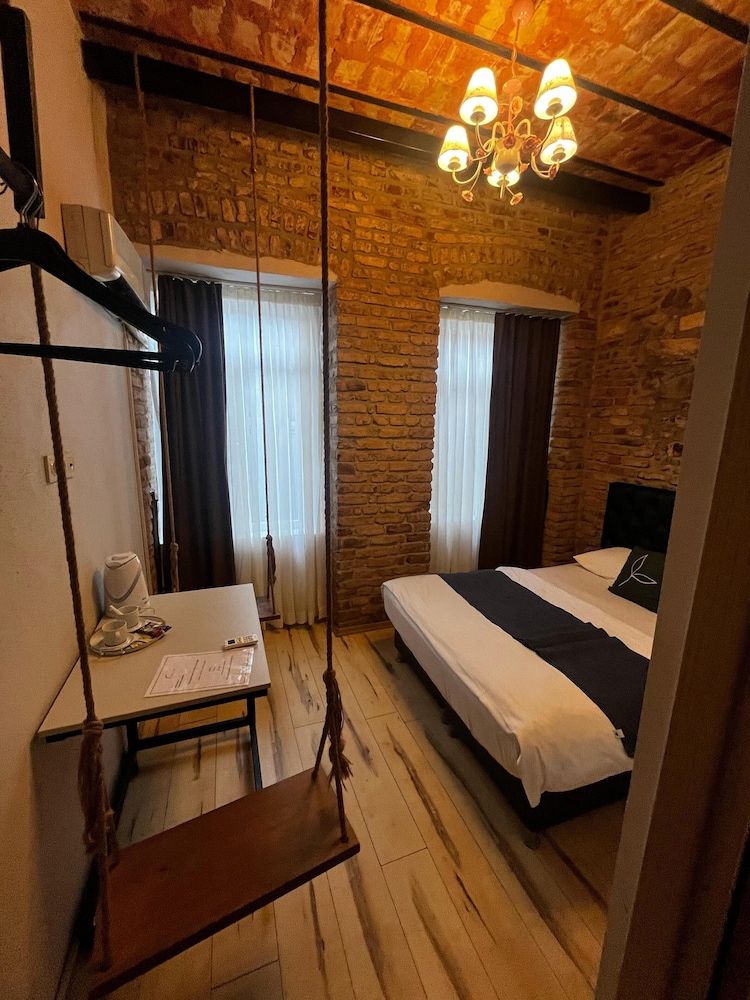 Aysa Hotel 15/58