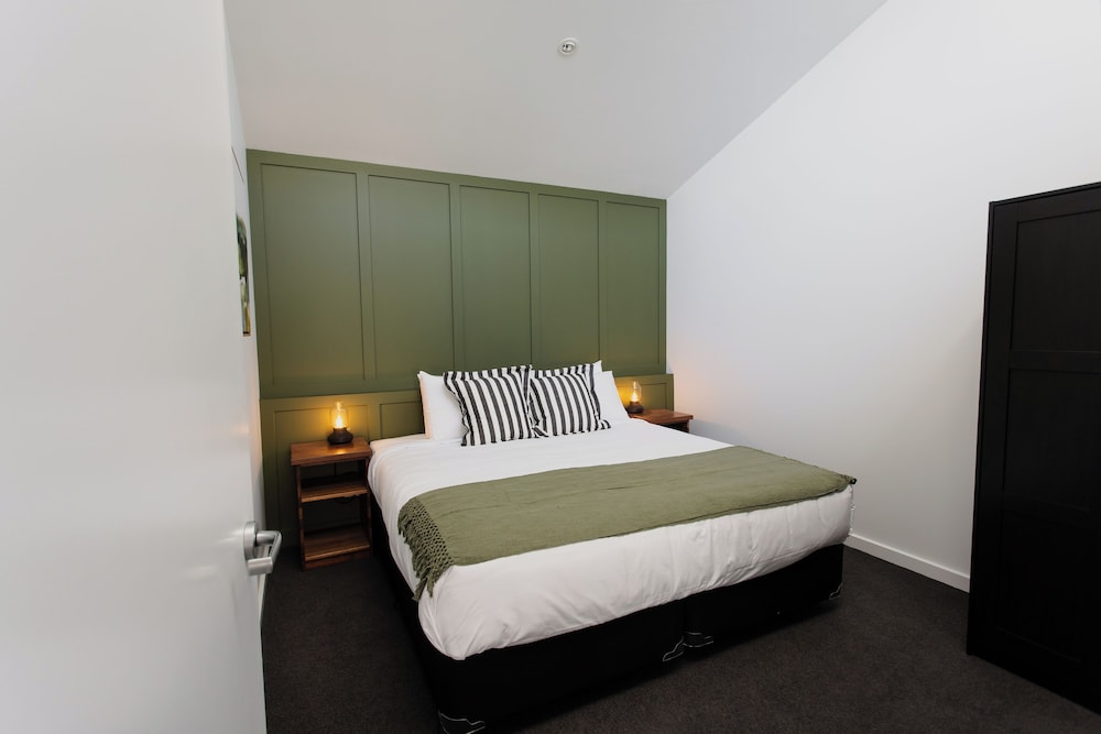 2 Bedrooms, Premium, Apartment, King Bed, Accessible
