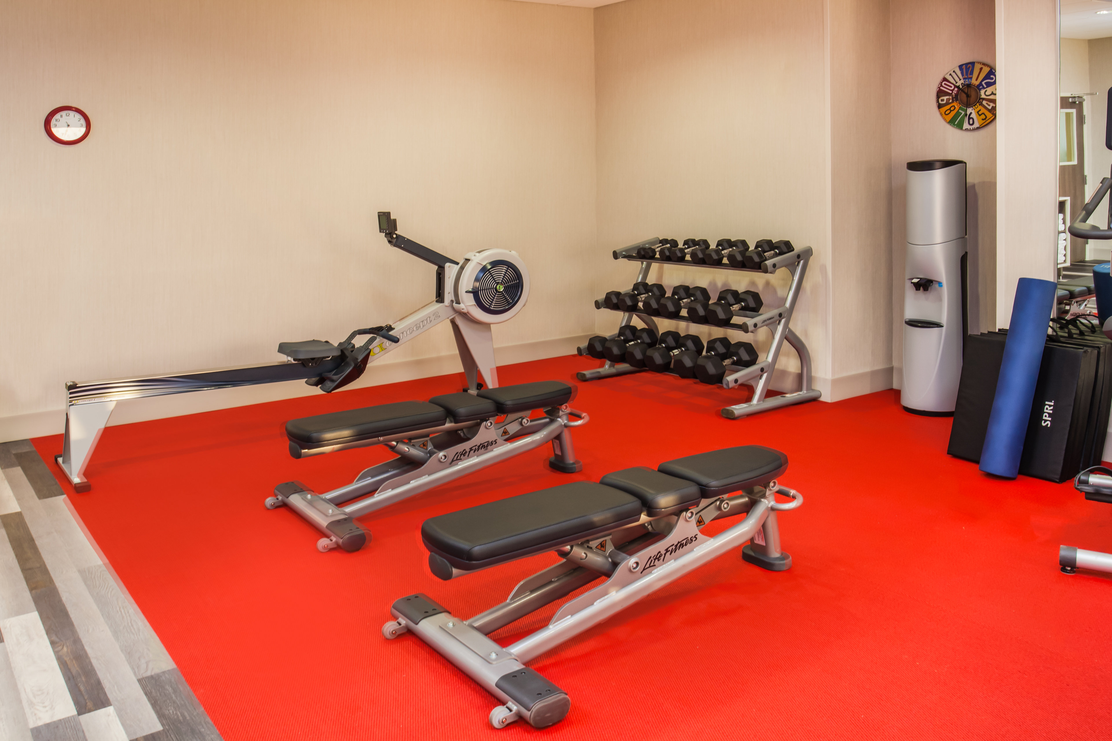 Holiday Inn Express Suites Litchfield West 35/56
