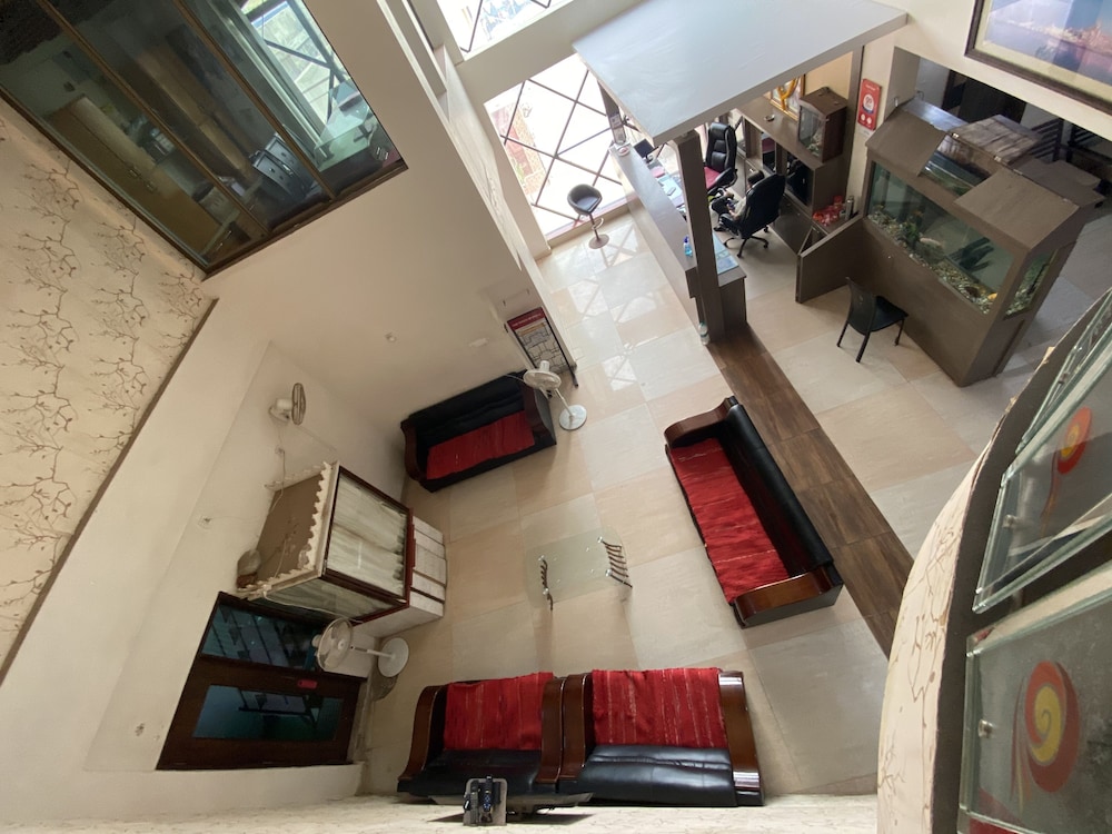 Hotel Gomti 33/40
