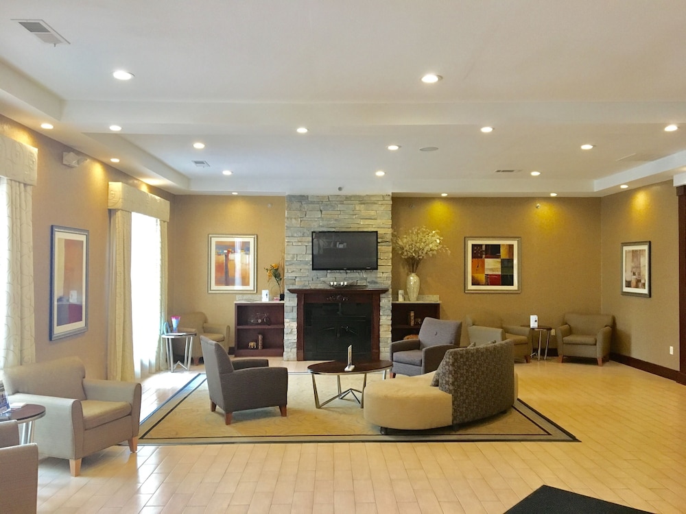 Wyndham Garden Grand Rapids Airport 43/58