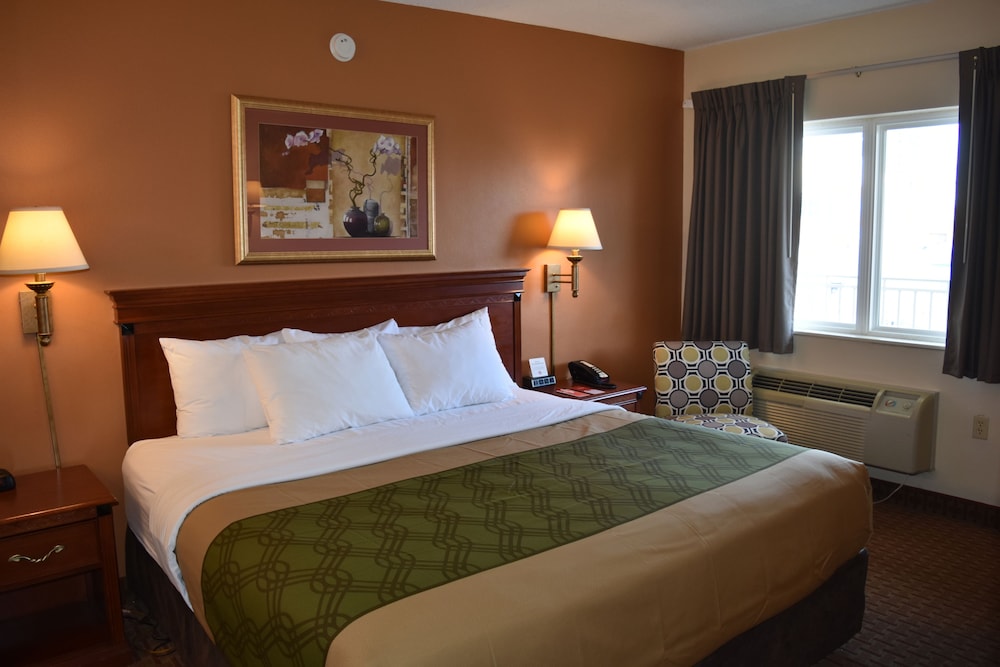 Econo Lodge Louisville Downtown 15/44