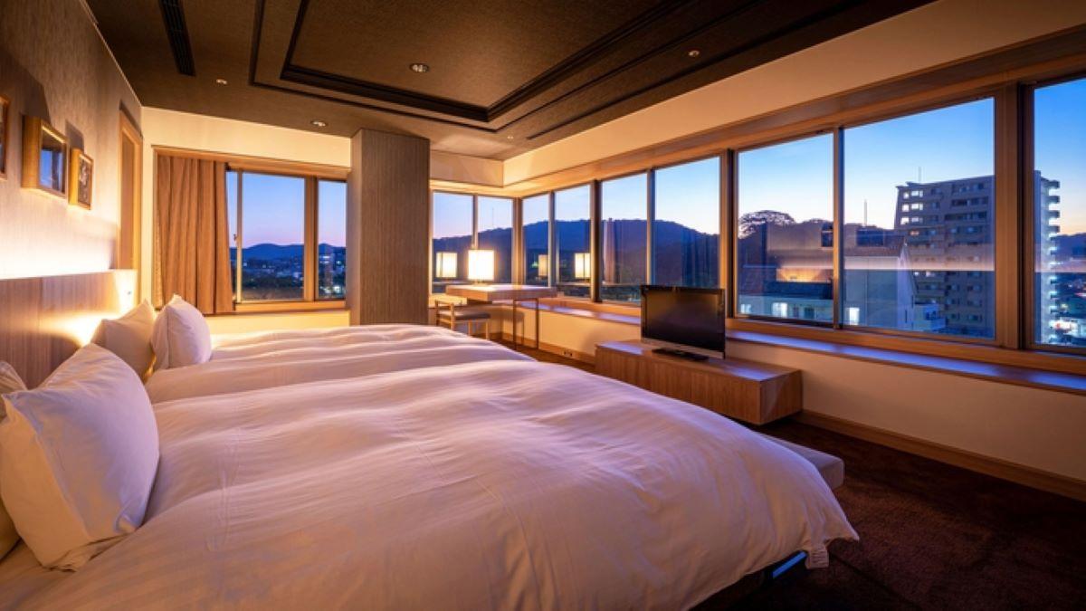 Semi Room, Royal, Suite, 2 Semi Double Beds