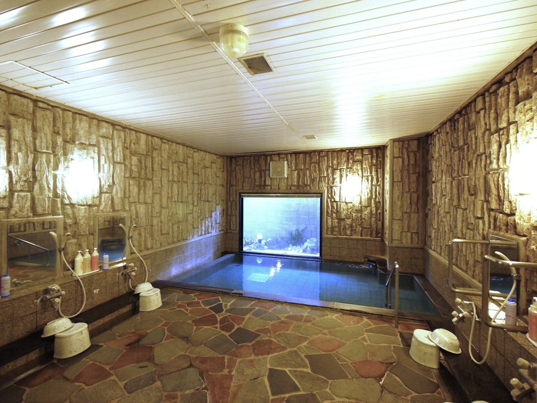 Hotel Route-Inn Yokkaichi 2/2