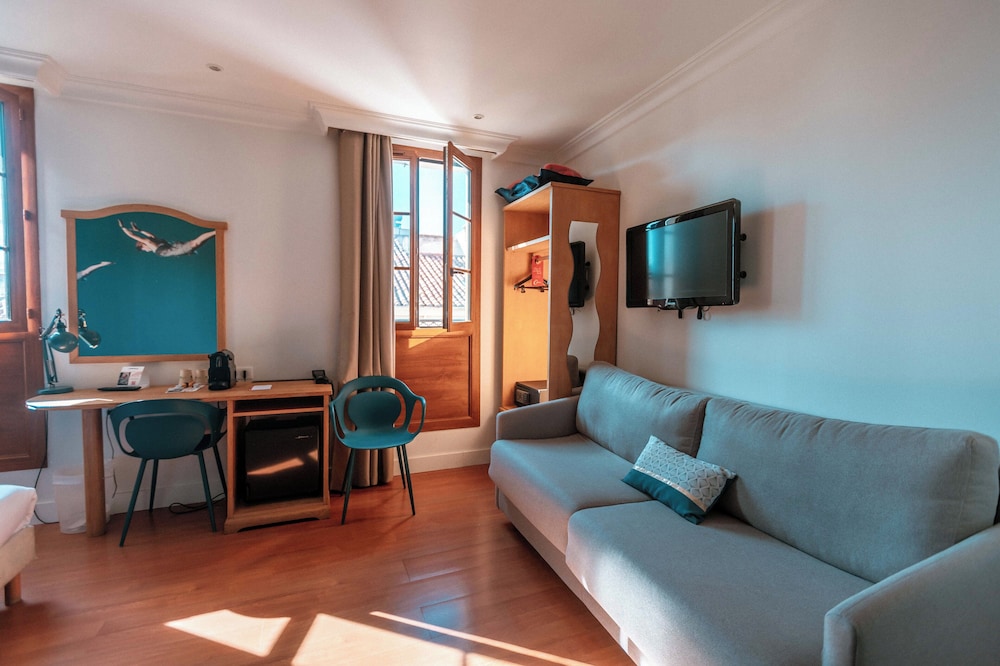 Grand Hotel de la Gare 45/62