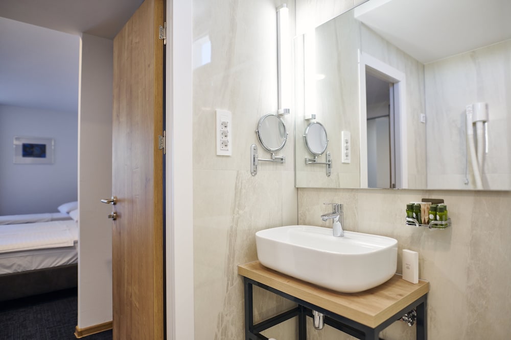 Colentum Resort Murter 49/50