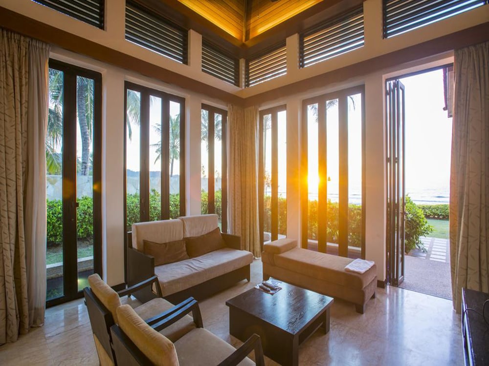 Sabah Beach Villas Suites 39/63
