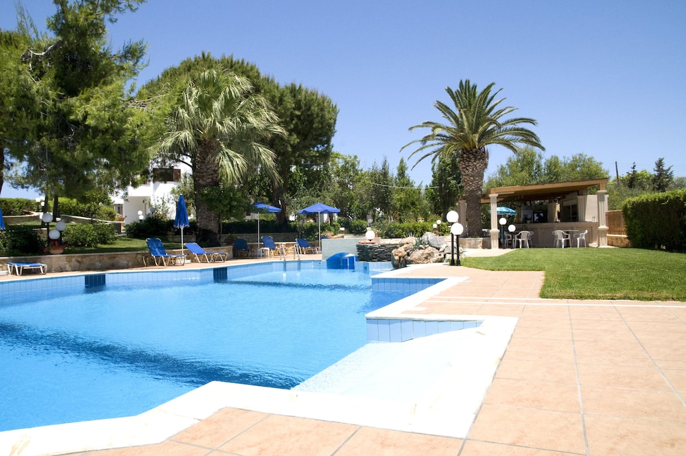 Alianthos Suites 22/50