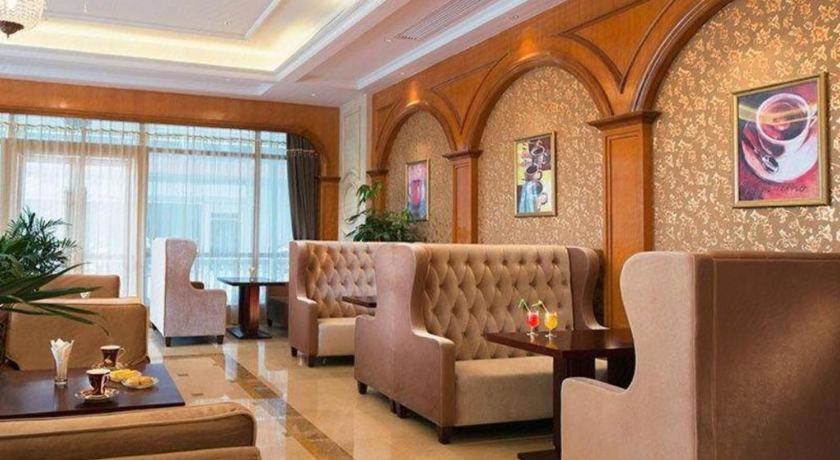 Vienna International Hotel (Shenzhen North Railway Station) 27/54
