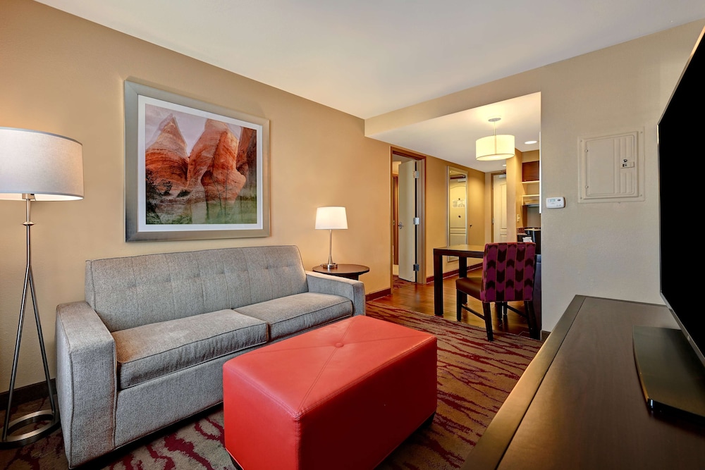 Homewood Suites by Hilton Albuquerque Airport 29/56