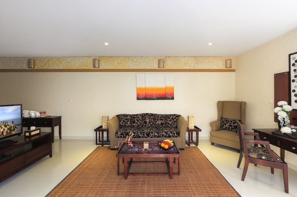 Flamingo Dewata Suite 78/87