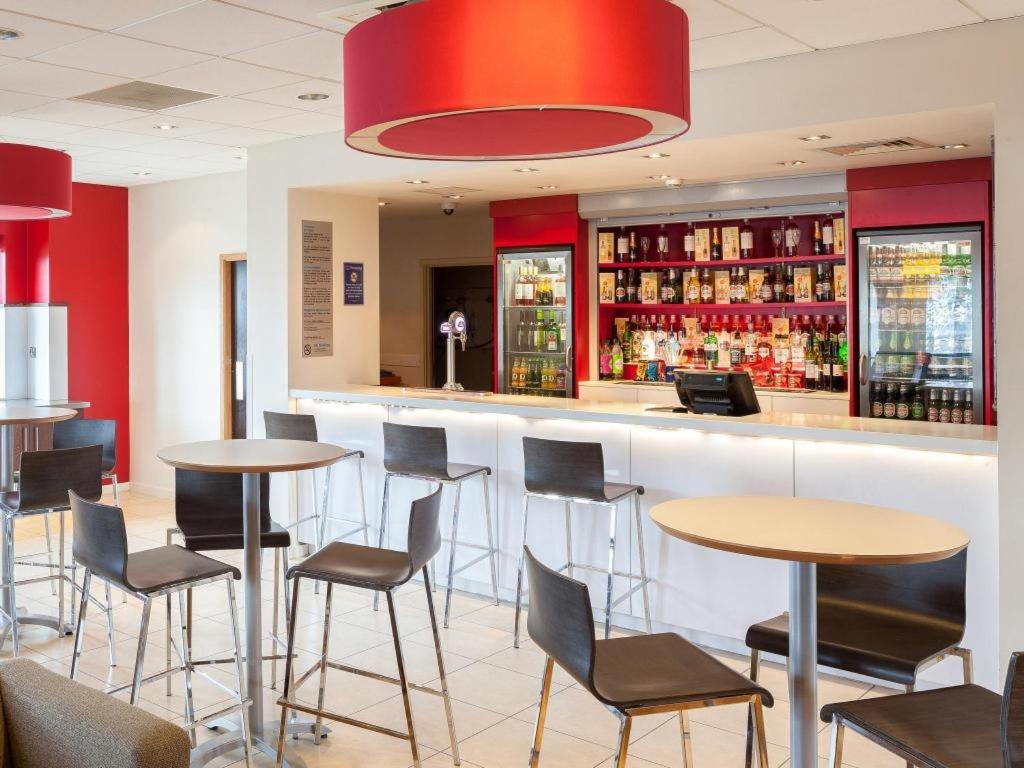 Travelodge Maidstone Central 14/17