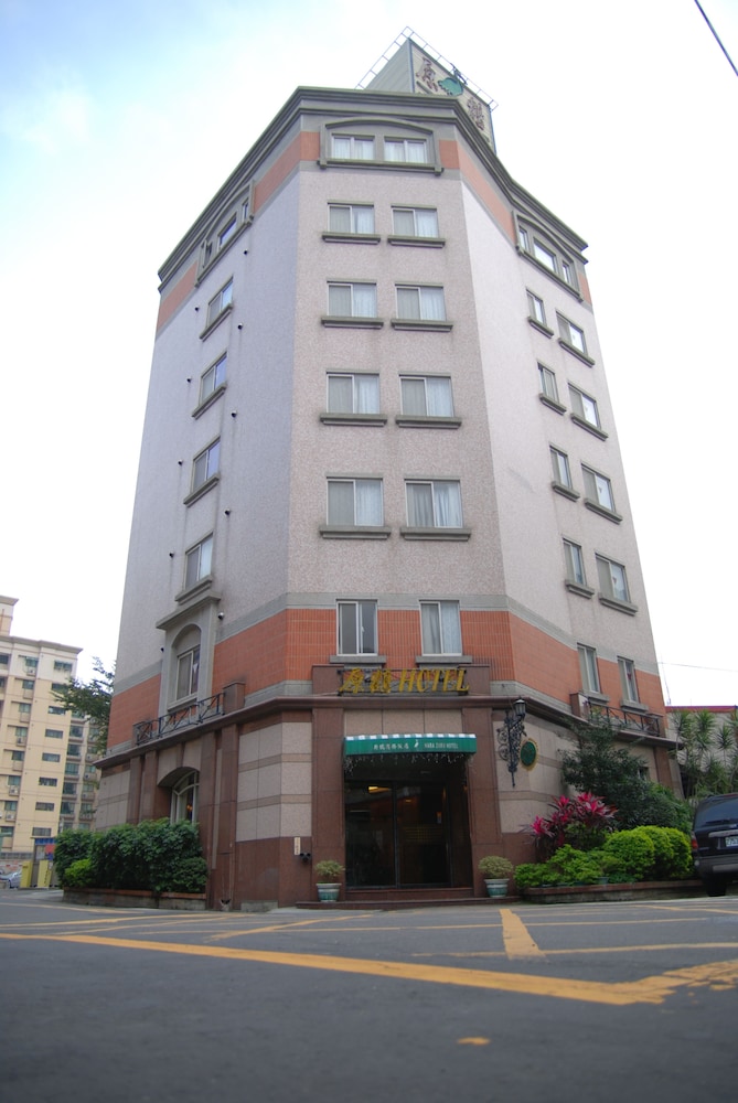 Harazuru Hotel 2/58
