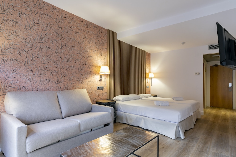 HA Apartahotel Quo Eraso 30/61