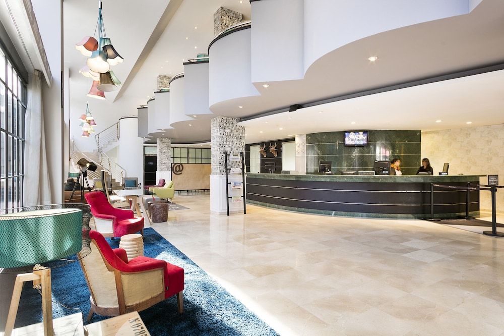 Innside by Melia Barcelona Apolo 7/75