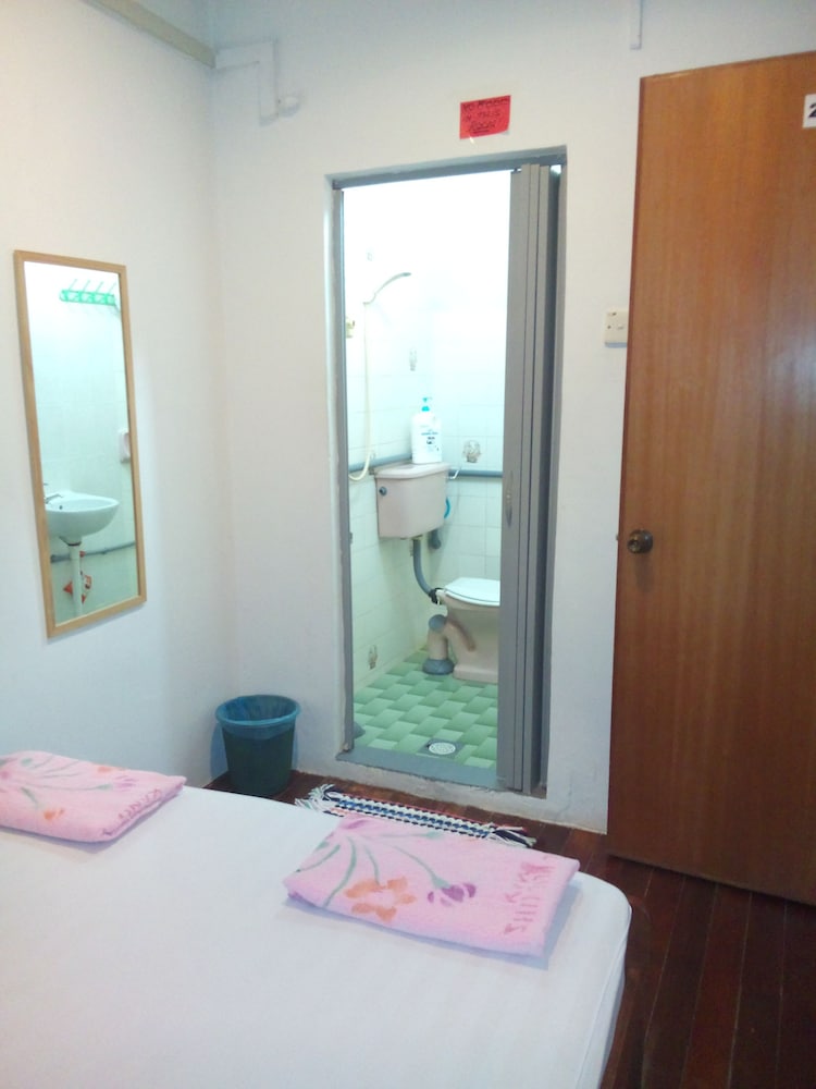 Discovery Malacca Hostel 40/73