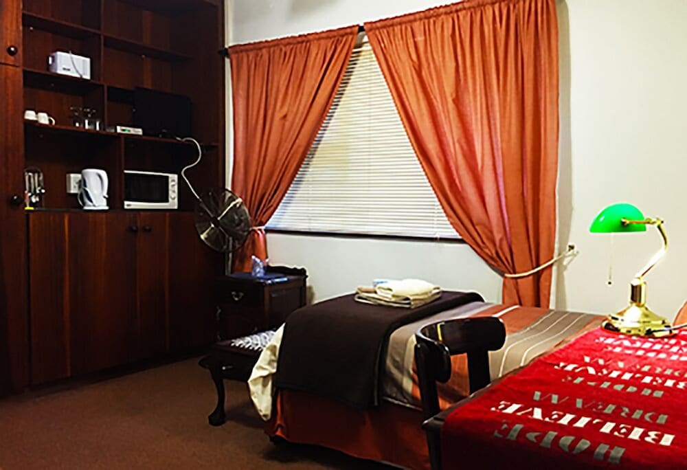 Magnolia Place Guest House 8/19