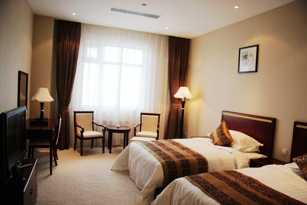 DELUXE, TWIN BEDS