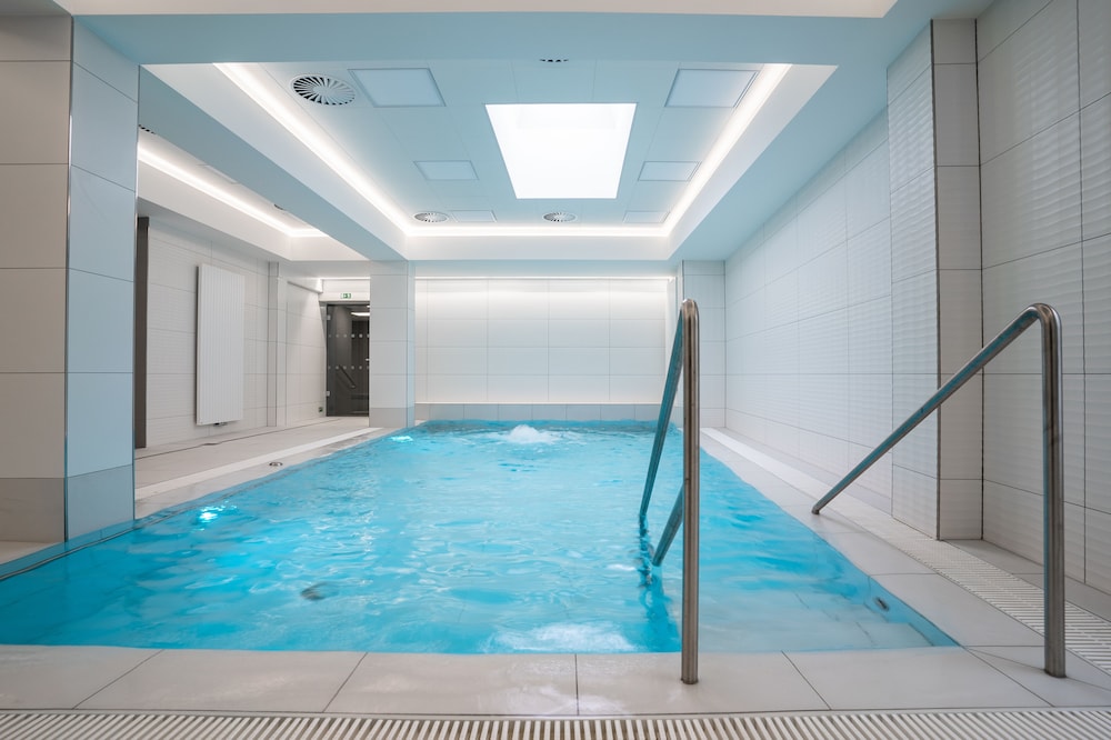 Family Apartments by Astoria Hotel & Medical Spa 33/50
