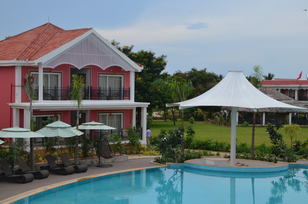 Swosti Chilika Resort 32/38